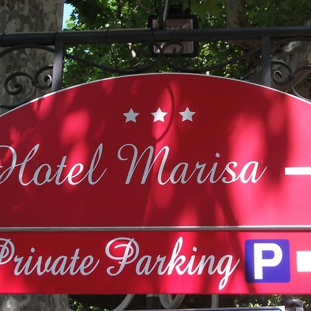 Hotel Marisa アルベンガ エクステリア 写真