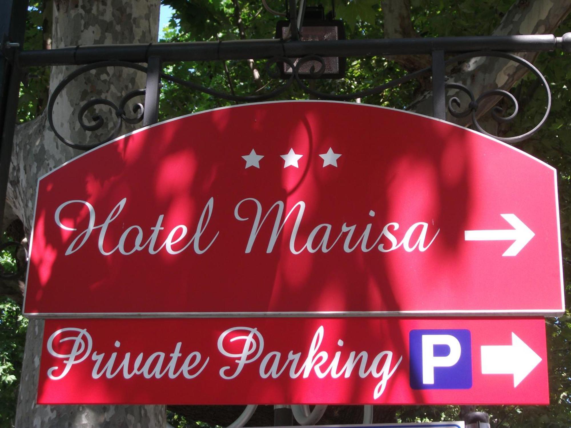 Hotel Marisa アルベンガ エクステリア 写真